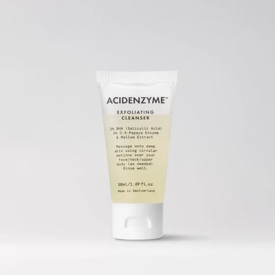 Exfoliating cleanser to prevent breakouts
