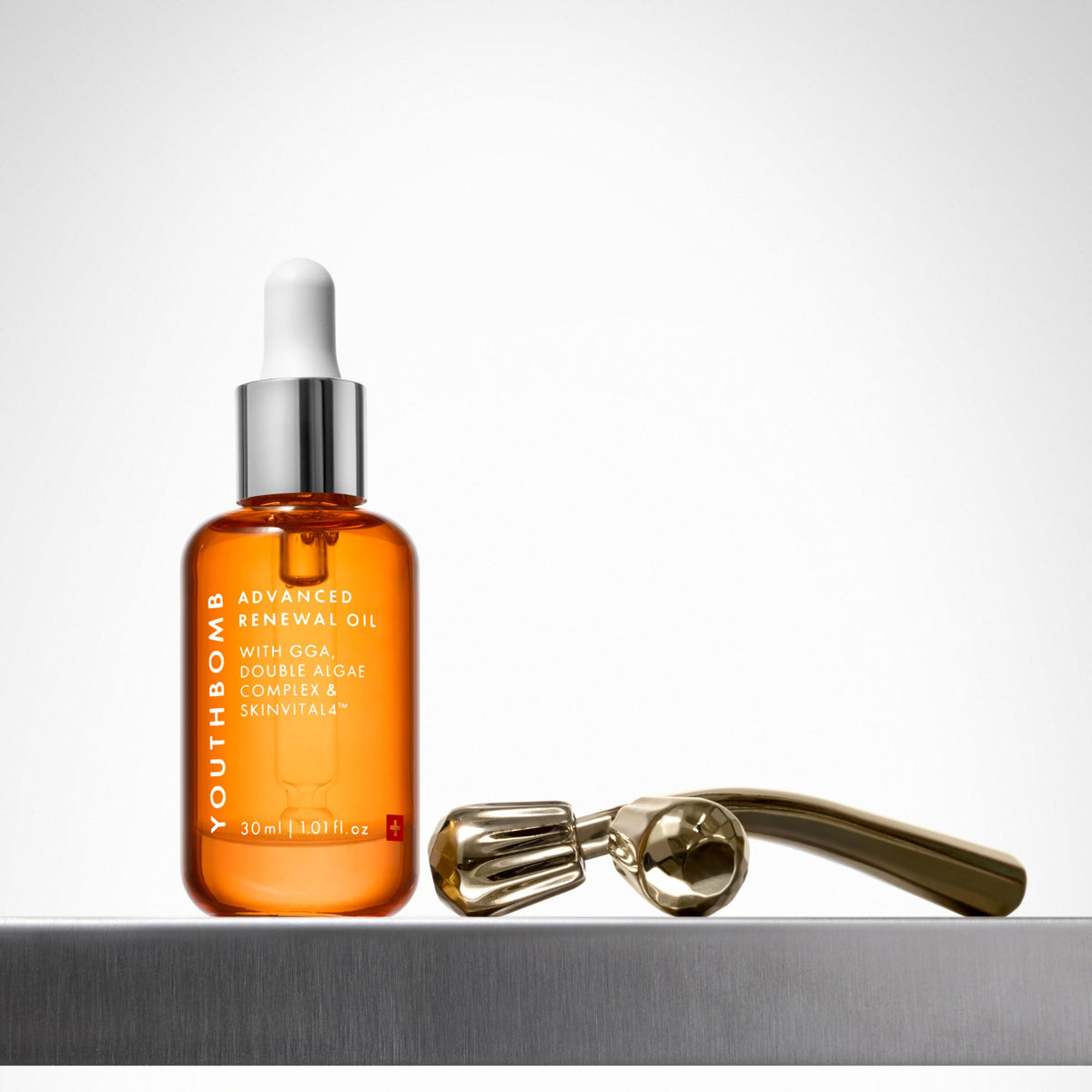 ADVANCED RENEWAL OIL AND FACIAL ROLLER KIT_SKU_PDP_1X1_SHELF_2026_WEB