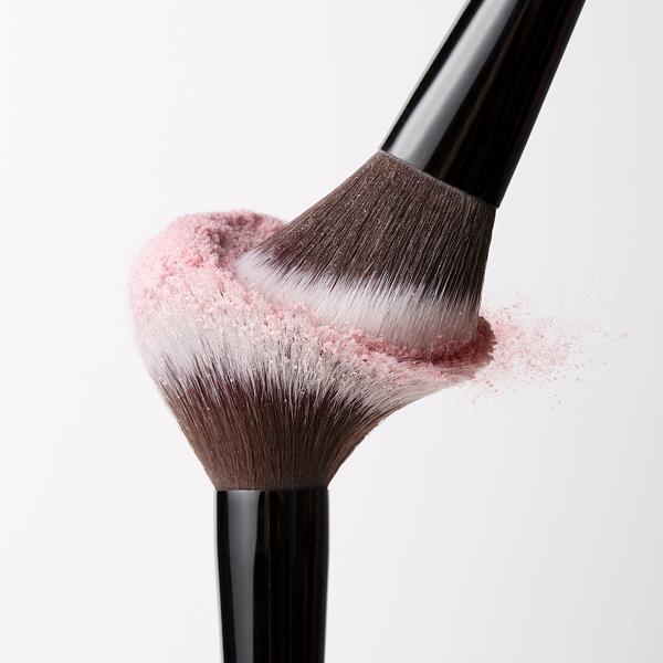 BEAUTYPIE_RegularAllOverFacePowderBrush_1016975_2000x2000_WEB_2000