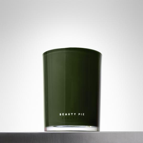 Bergamot_&_Wild_Basil_Candle_PDP_Shelf_1x1_2025_Web-2