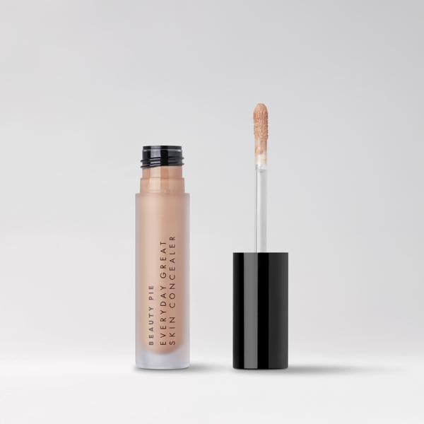 EVERYDAY_GREAT_SKIN_HYALURONIC_BLUR_CONCEALER_BEIGE_190194_PDP_ECOM_1X1_PACKSHOT_2025_WEB