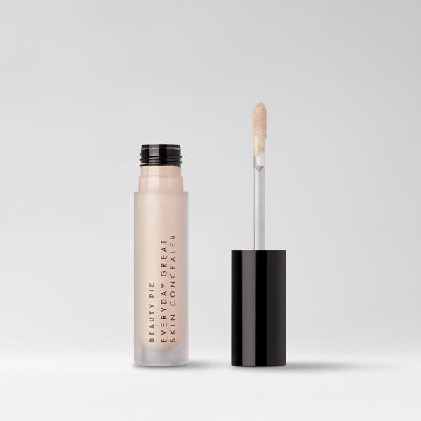 EVERYDAY_GREAT_SKIN_HYALURONIC_BLUR_CONCEALER_SUPERLIGHT_190156_PDP_ECOM_1X1_PACKSHOT_2025_WEB