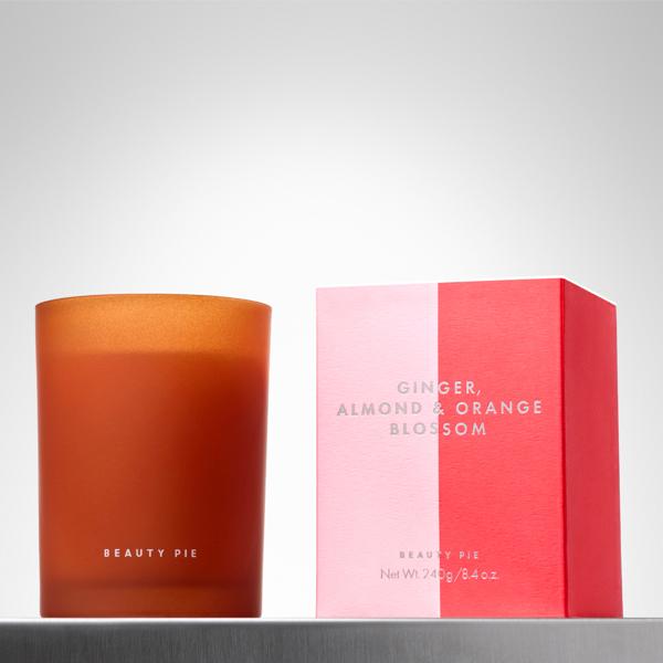 GINGER_ALMOND_ORANGE_BLOSSOM_CANDLE_SKU_PDP_1X1_ECOM_SHELF_2025_WEB