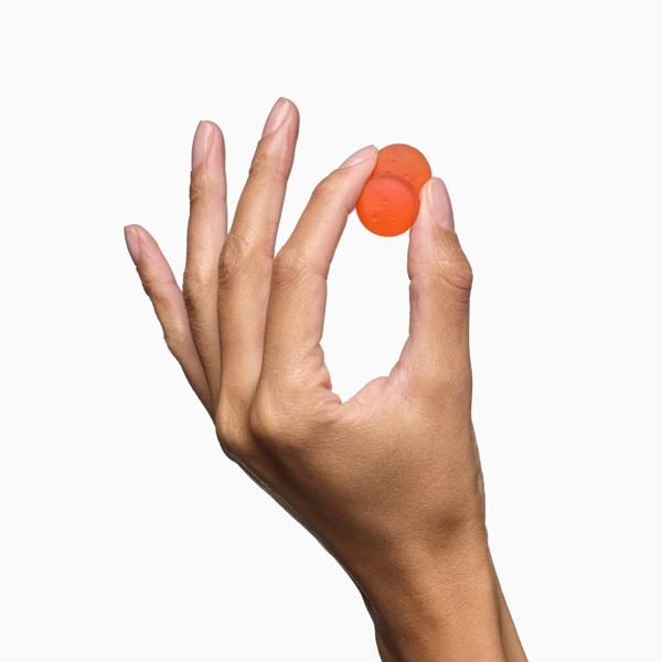 Goody-Two-Chews-Immune-Defence-Gummies-UK_SKU_PDP_1X1_ECOM_IN-HAND_2025_WEB