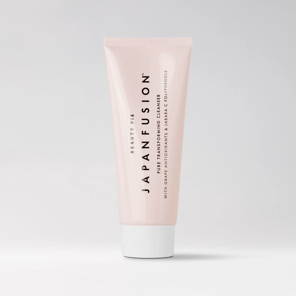Deep clean, purify and revitalise skin