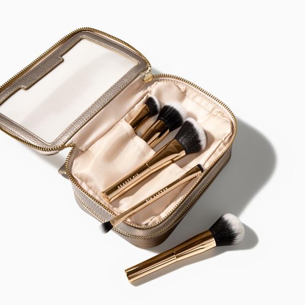 LUXE_MINI_MAKEUP_BRUSH_SET_SKU_PDP_1X1_ECOM_HARDFLASH_2025_WEB