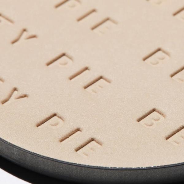 ONE_POWDER_WONDER_MATTE_REFILL_70630_PDP_ECOM_1X1_MACRO_2025_WEB