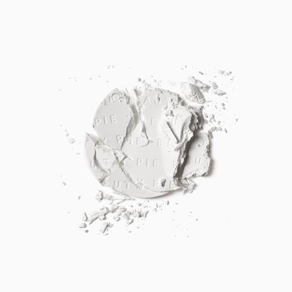 ONE_POWDER_WONDER_UBERLUCENT_UNIVERSAL_61773_PDP_ECOM_1X1_TEXTURE_2025_WEB