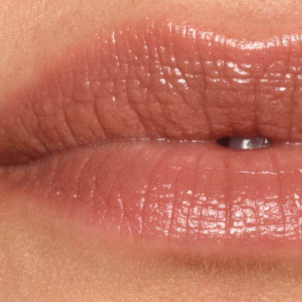 SHINE-UP-LIP-BALM_WEST-COAST-NUDE_PDP_2025__MACROS_WEB
