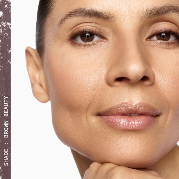 SUPERCOLOUR KOHL EYELINER_BROWN BEAUTY__66319_PDP_MODEL_1x1_2026_Web