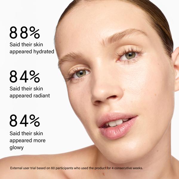 SUPERLUMINOUS_TINTED_SKIN_GLOW_SERUM_FAIR_62497_PDP_ECOM_1X1_USERTRIAL_2025_WEB