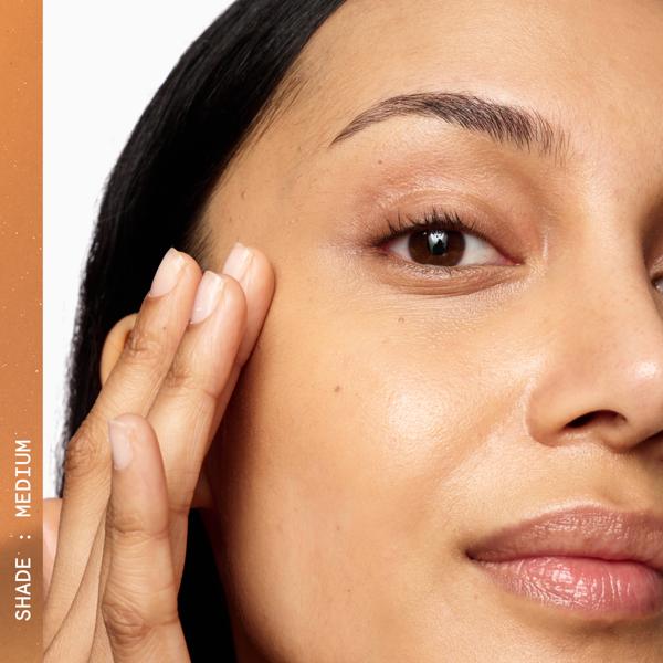SUPERLUMINOUS_TINTED_SKIN_GLOW_SERUM_MEDIUM_62534_PDP_ECOM_1X1_MODEL_CROP_2025_WEB