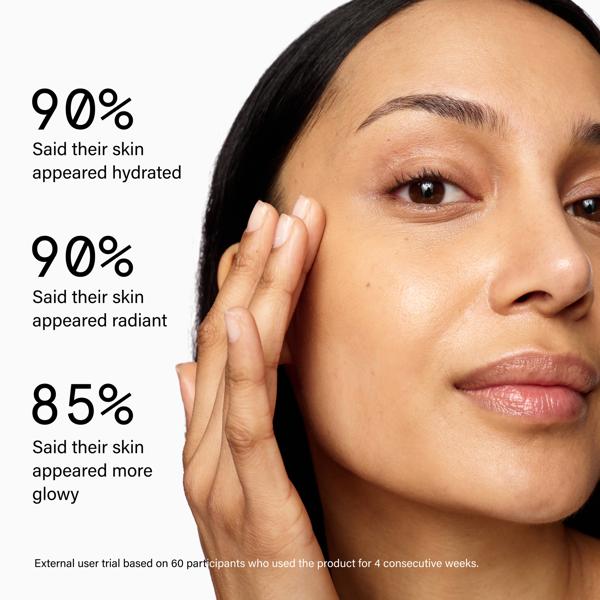 SUPERLUMINOUS_TINTED_SKIN_GLOW_SERUM_MEDIUM_62534_PDP_ECOM_1X1_USER_TRIALS_2025_WEB