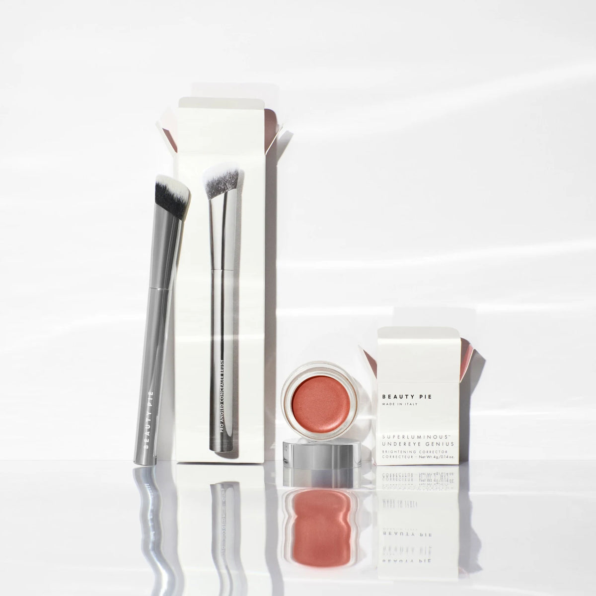 Superluminous The Under-Eye Genius & Brush 002