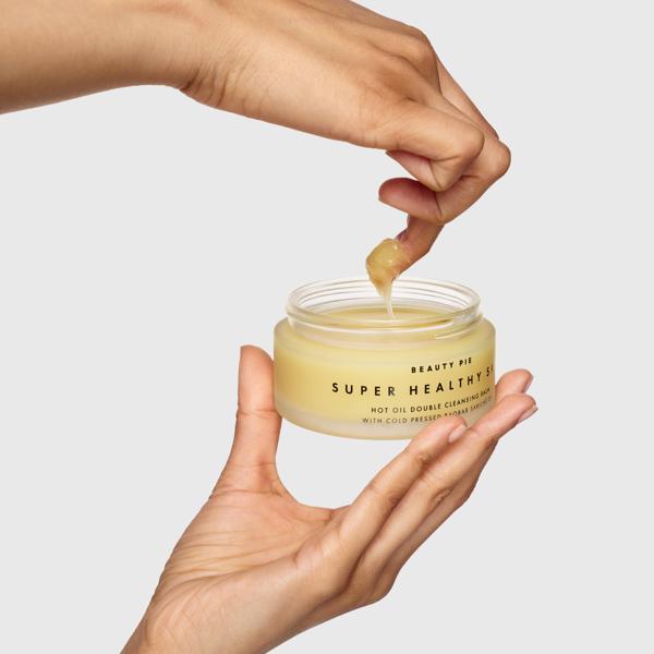 SuperHealthySkin_HotOilDoubleCleansingBalm_191306_PDP_ModelHands_1x1_2025_Web
