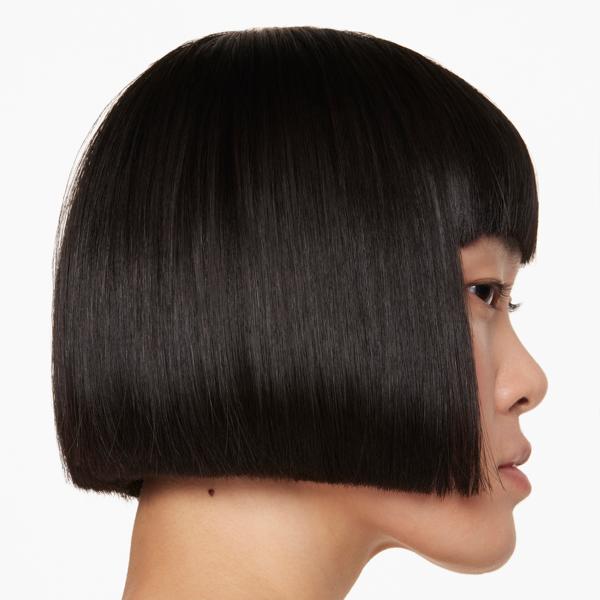 Super_Healthy_Hair_Smoothing_Heat_Shield_Spray_198909_PDP_ECOM_1X1_MODEL_2025_WEB