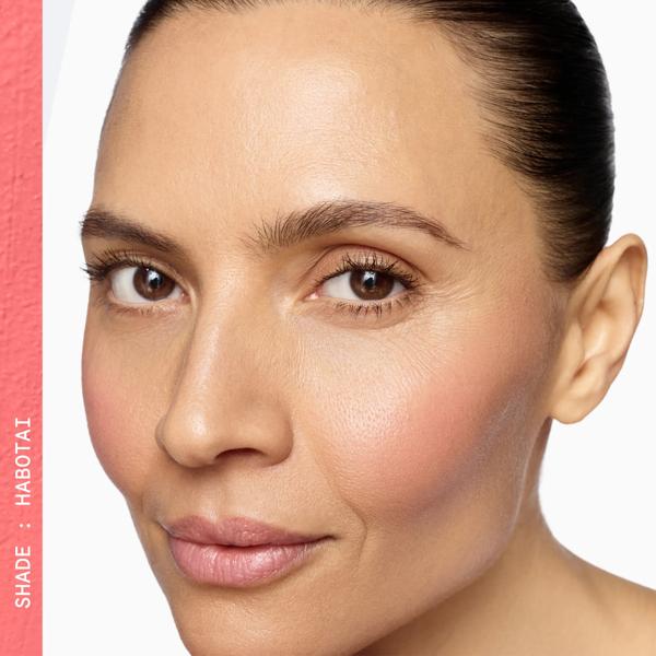 Supercheek_Silk_Dip_Luminous_Liquid_Blush_HABOTAI_66082_PDP_ECOM_1X1_MODEL_2_107_2026_WEB