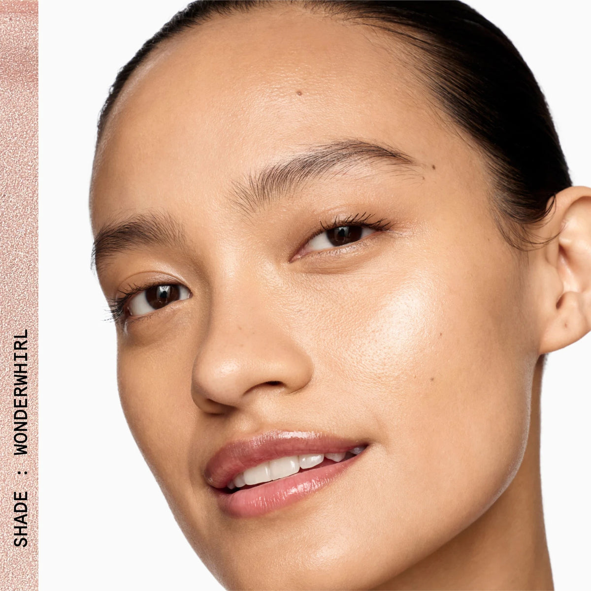 Triple Beauty Luminizing Highlighter Wand