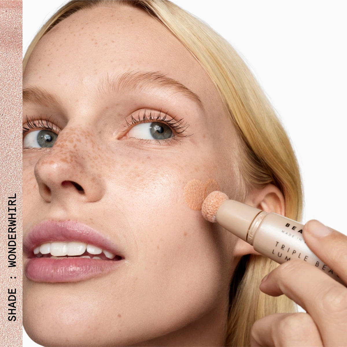 Triple Beauty Luminizing Highlighter Wand