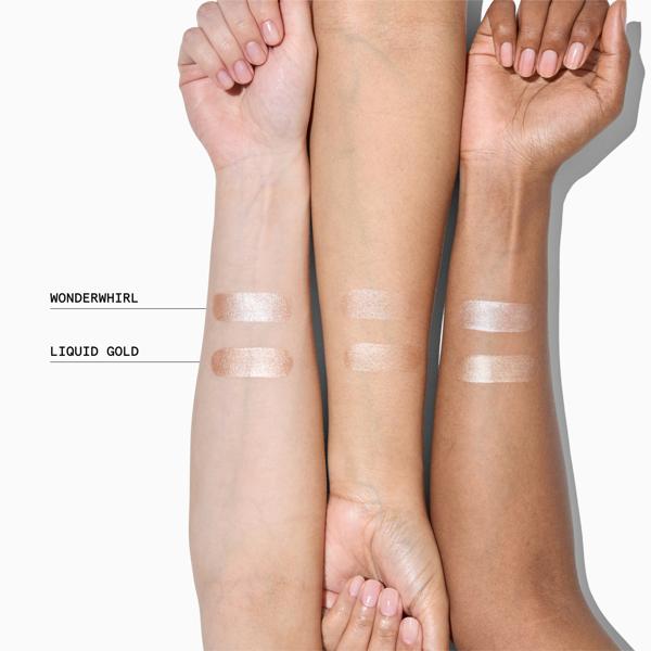 TRIPLE_BEAUTY_LUMINIZING_HIGHLIGHTER_WAND_LIQUID_GOLD_63821_PDP_ECOM_1X1_ARM_SWATCH_1_2025_WEB