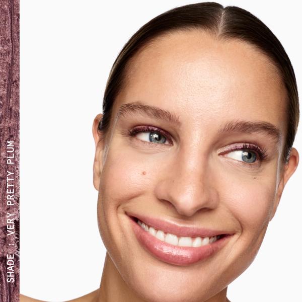 ULTRA_COLOUR_PRO_GEL_LINER_VERY_PRETTY_PLUM_77837_PDP_ECOM_1X1_MODEL_95_2025_WEB