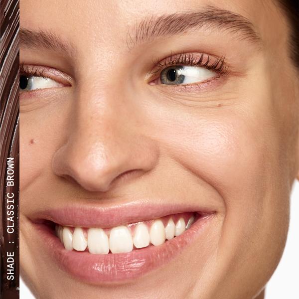 WrapStarTubingMascara_ClassicBrown__66319_PDP_Model6_1x1_2025_Web
