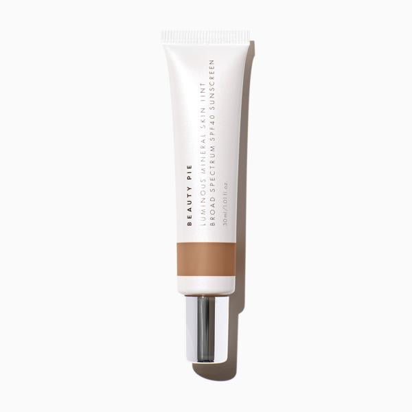 luminous_mineral_skin_tint_spf_40_medium_deep_194468_packshot_WEB