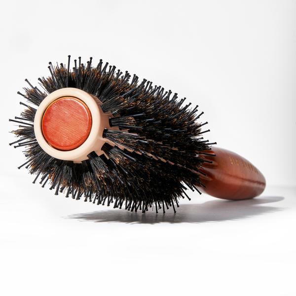 super_healthy_hair_pro_dry_barrel_brush_27mm_197827_CSL_macro_WEB