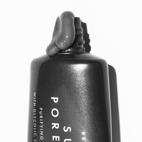 super_pore_detox_black_clay_mask_193027_CSL_macro_WEB