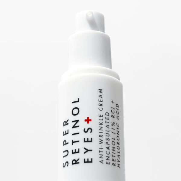 super_retinol_anti_wrinkle_eye_cream_75147_CSL_macro_1_WEB