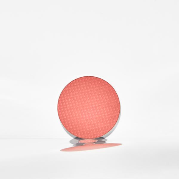 supercheek_vitamin_powder_blush_la_peche_71026_CSL_secondary_1_WEB