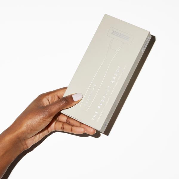 the_perfect_razor_sleek_grey_199265_CSL_handmodel_2_WEB