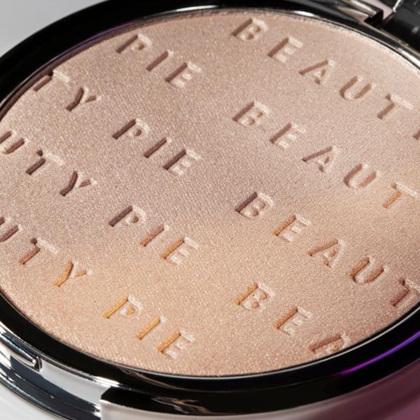 triple_beauty_perfect_glowy_powder_191597_CSL_secondary_1