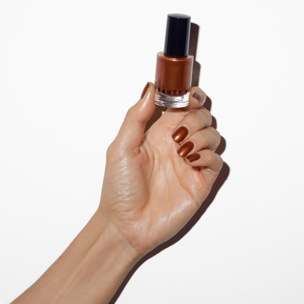 wondercolour_nail_polish_bright_bronze_72726_04_WEB