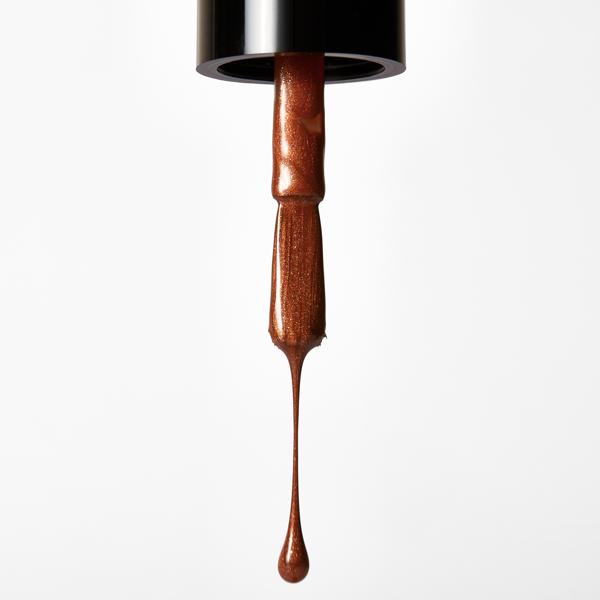 wondercolour_nail_polish_bright_bronze_72726_CSL_macro_WEB