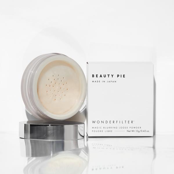 wonderfilter_magic_blurring_loose_powder_71170_CSL_secondary_1_WEB