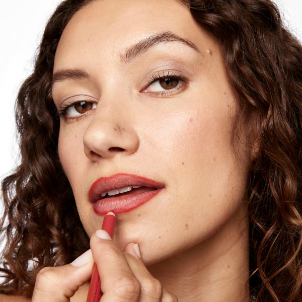 wondergel_longwear_lip_liner_alter_ego_77981_CSL_model_1_WEB